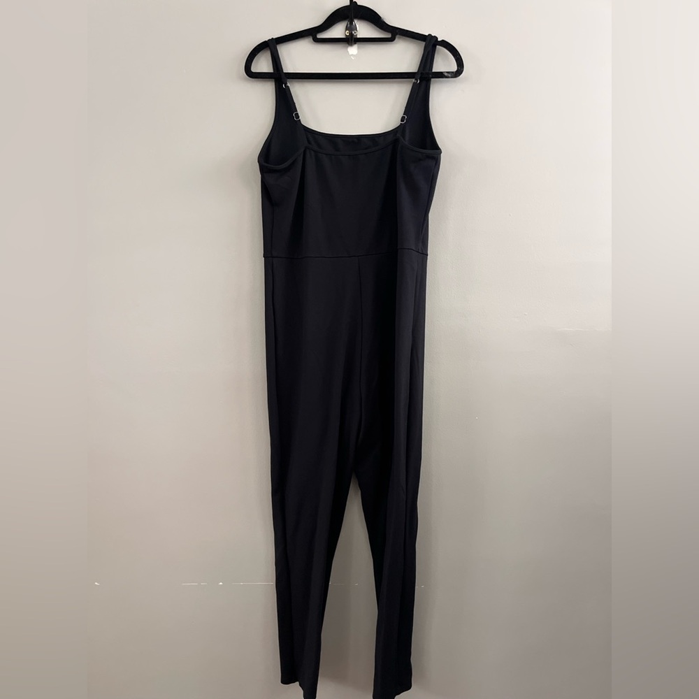 Abercrombie & Fitch Black Sleeveless Jumpsuit